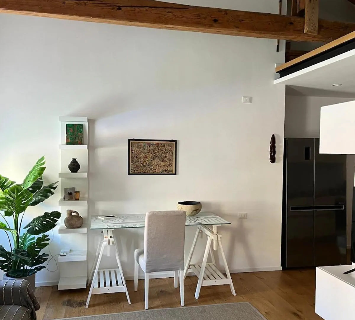 Victoria Studio Venice Apartment